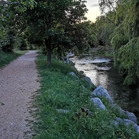 아파트 Relax With Private Hot Tub Split Area Žrnovnica