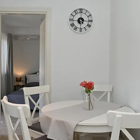 Relax With Private Hot Tub Split Area Apartamento